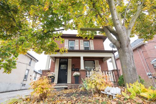 565 Romaine St, Peterborough, ON, K9J2C8 | Card Image