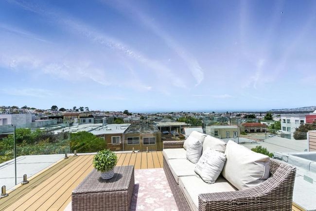 1815 18 Th Ave, House other with 3 bedrooms, 4 bathrooms and 1 parking in San Francisco CA | Image 21