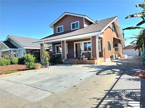 1330 W 48th St, Los Angeles, CA, 90037-2841 | Card Image