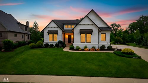 429 Chatham Hills Boulevard, Westfield, IN, 46074 | Card Image