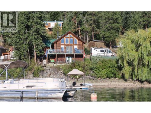 957 Little Shuswap Lake Road, Chase, BC, V0E1M2 | Card Image
