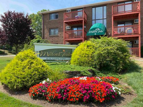 101-95 Powers St, Milford, NH, 03055-4949 | Card Image