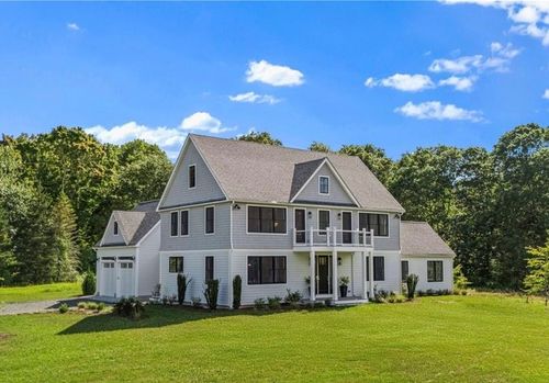 416 Bridgetown Rd, Saunderstown, RI, 02874-1400 | Card Image