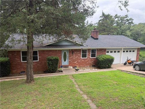 207 23rd St, Russellville, AR, 72801-7349 | Card Image