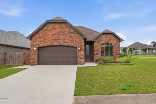 233 Nantucket Loop, Maumelle, AR, 72113-7268 | Card Image