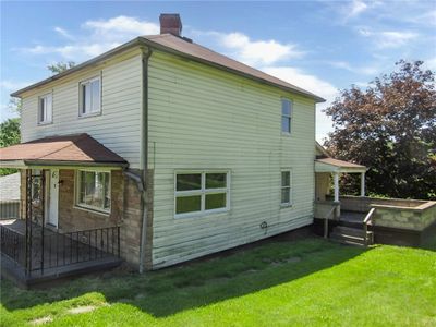 9 Fairhill St, House other with 2 bedrooms, 2 bathrooms and 1 parking in Smith PA | Image 2