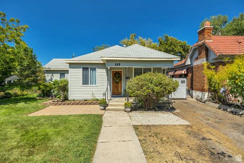 217 E 1300 S, Salt Lake City, UT, 84115-5418 | Card Image