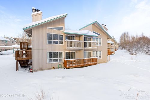 2-9353 Blackberry St, Anchorage, AK, 99502-1559 | Card Image