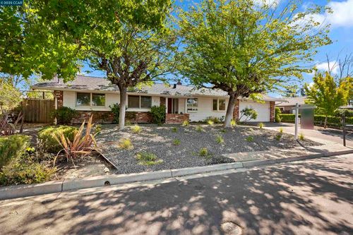 33 Sullivan Dr, Moraga, CA, 94556-1209 | Card Image