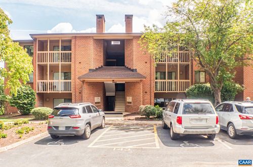 12-143 Green Turtle Ln, CHARLOTTESVILLE, VA, 22901 | Card Image