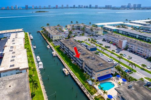 apt-310-111 Doolen Ct, North Palm Beach, FL, 33408-5631 | Card Image