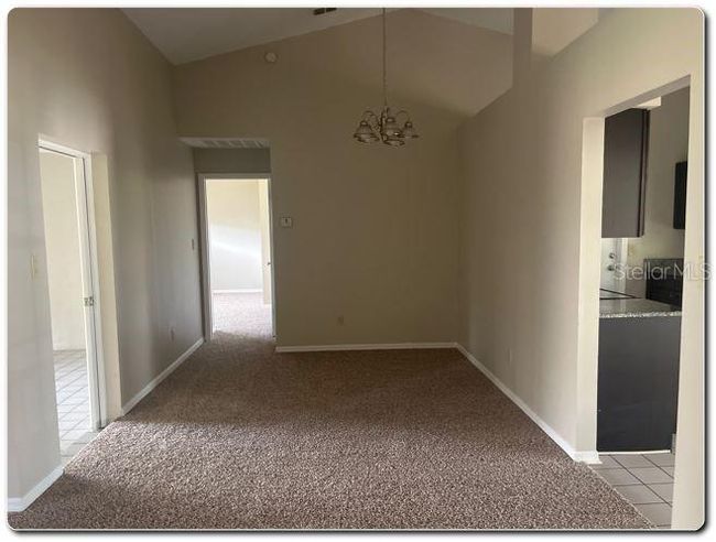 FAMILY ROOM | Image 7