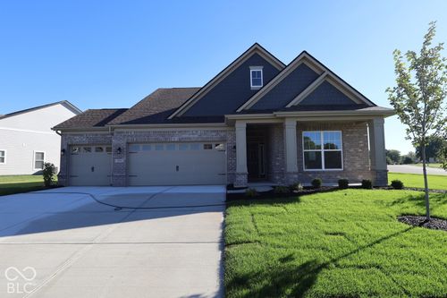 5001 Carmine St, Brownsburg, IN, 46112-7093 | Card Image