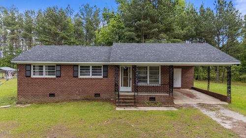 3927 Drapers Rd, Enfield, NC, 27823-8067 | Card Image