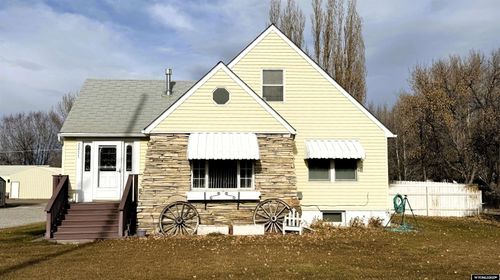 2211 Big Horn Ave, Worland, WY, 82401-2917 | Card Image
