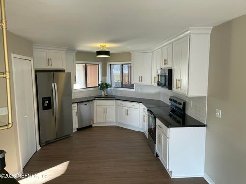 1159 Romaine Cir E, Jacksonville, FL, 32225-9013 | Card Image