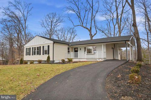 2408 William And Mary Dr, ALEXANDRIA, VA, 22308-1554 | Card Image