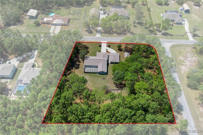 4749 N Pink Poppy Dr, House other with 3 bedrooms, 2 bathrooms and 4 parking in BEVERLY HILLS FL | Image 10