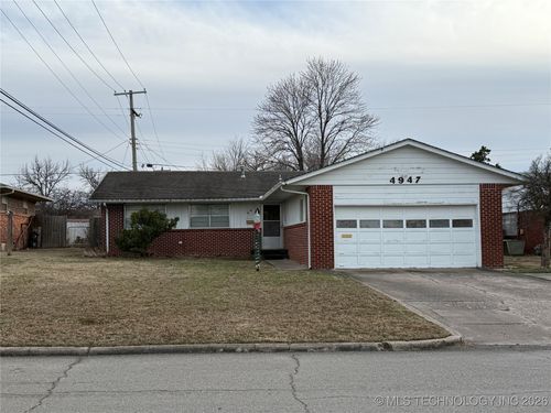 4947 Baylor Drive, Bartlesville, OK, 74006 | Card Image