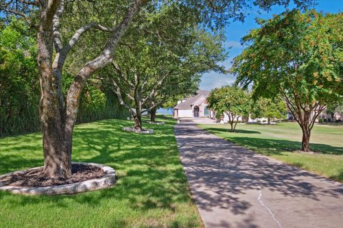 136 Yankee Creek Rd, Heath, TX, 75032-8826 | Card Image