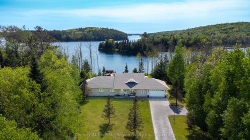 2295 Northshore Rd, North Bay, ON, P1B8G4 | Card Image