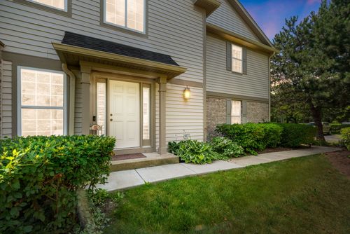 2119-2119 Ivy Ridge Dr, Hoffman Estates, IL, 60192-4154 | Card Image