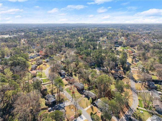4076 Shady Cir Nw, House other with 4 bedrooms, 3 bathrooms and null parking in Lilburn GA | Image 49