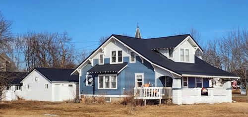 201 Spring St, Dundee, IA, 52038-8623 | Card Image