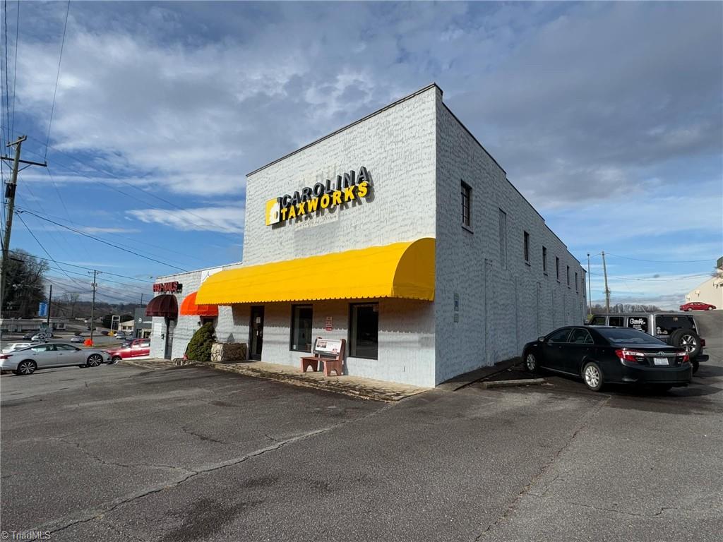 105 Winston Rd, Jonesville, NC 28642