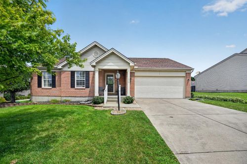 370 Beckett Lndg, Lawrenceburg, IN, 47025-1287 | Card Image