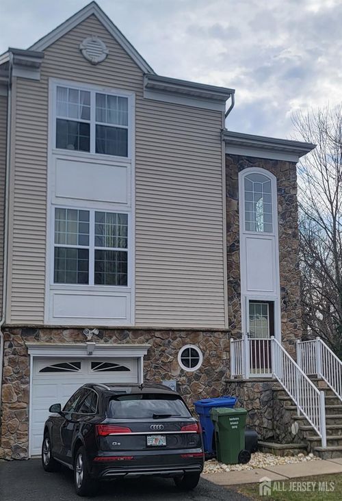 10 Russell Court, Old Bridge, NJ, 07747 | Card Image