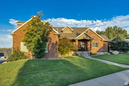 295 W 5650 S, Washington Terrace, UT, 84405-7161 | Card Image