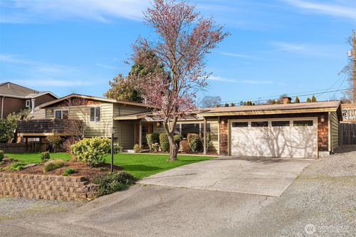 2416 Nw 198th Street, Shoreline, WA, 98177 | Card Image