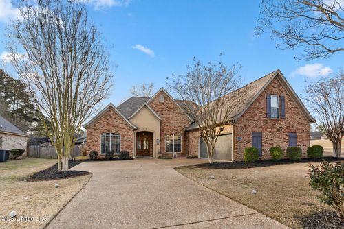 501 Asbury Lane Dr, Brandon, MS, 39042-2139 | Card Image