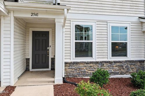 2541 Kasota Ln, Raleigh, NC, 27610-7198 | Card Image
