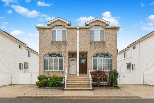6771 Hylan Boulevard, Staten Island, NY, 10309 | Card Image