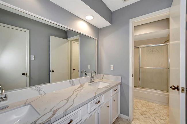 17010 Windrow Dr, House other with 4 bedrooms, 4 bathrooms and 2 parking in Spring TX | Image 18
