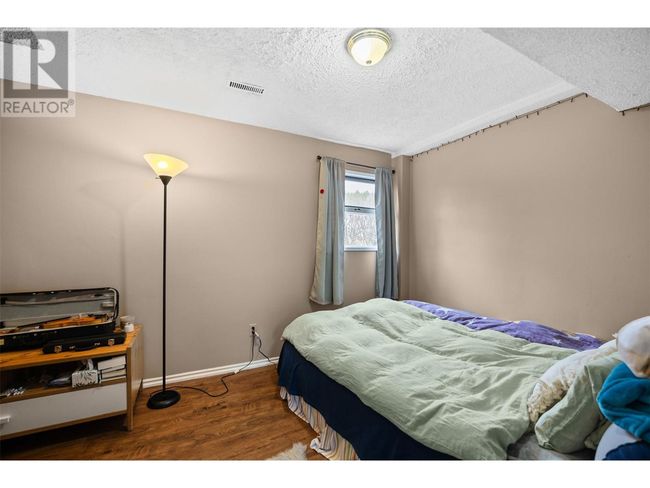 37 Breccia Dr, House other with 4 bedrooms, 3 bathrooms and 2 parking in Logan Lake BC | Image 36