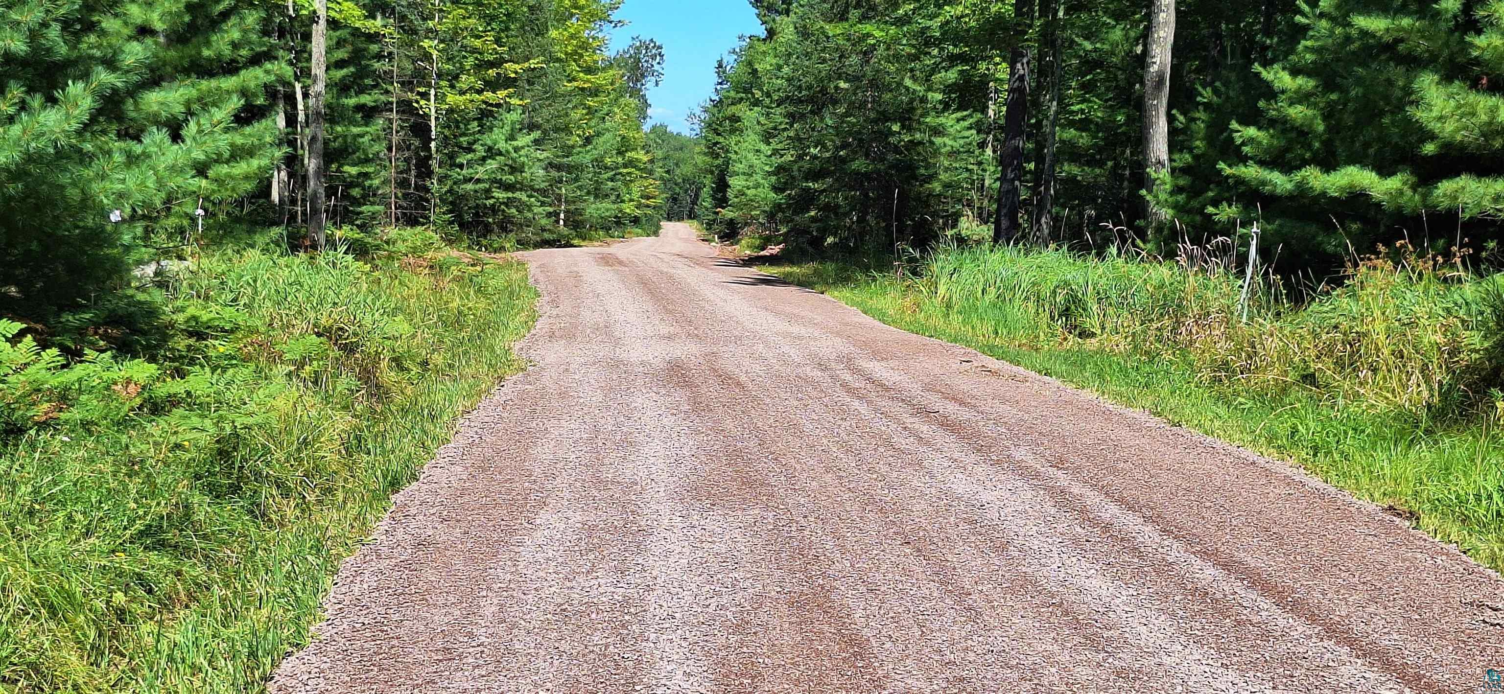 Land in LaPointe 4