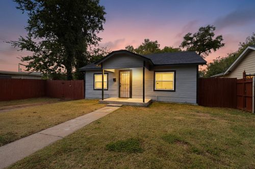 3515 Kenilworth St, Dallas, TX, 75210-2823 | Card Image