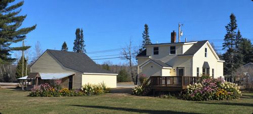 131 Mechanic Falls Road, Oxford, ME, 04270 | Card Image