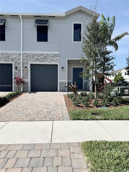 891-891 Nw 3rd Ter, Pompano Beach, FL, 33060-6256 | Card Image