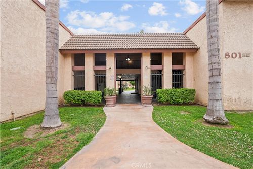 a213-801 S Lyon St, Santa Ana, CA, 92705-4249 | Card Image