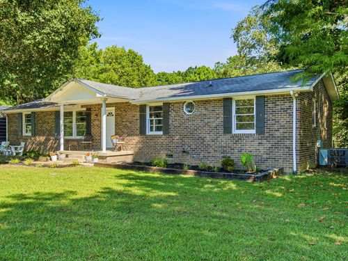 739 Scoutview Rd, Ashland City, TN, 37015-4824 | Card Image