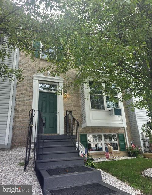 31 Versailles Ct, NEWARK, DE, 19702-5503 | Card Image