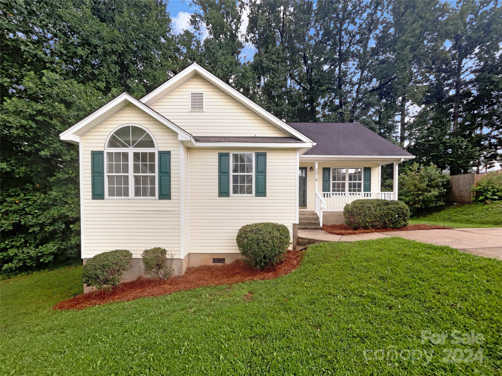 Cliffrose Way, Charlotte, NC 28216