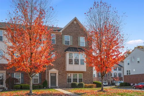 3001 Pointe View Dr, Mars, PA, 16046-8938 | Card Image