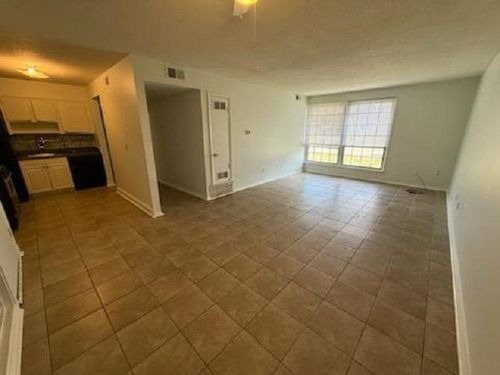 apt-102-45 N Belvedere Blvd, Memphis, TN, 38104-2517 | Card Image