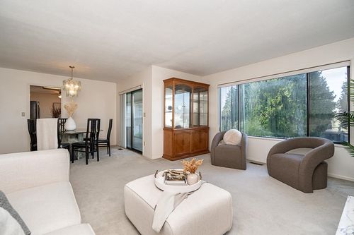 6760 Lakeview Ave, Burnaby, BC, V5E2P4 | Card Image