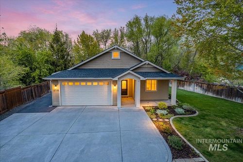 5710 W Grover St, Boise, ID, 83705-1066 | Card Image